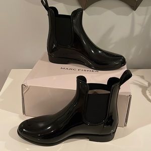 New Marc fisher short rain boots